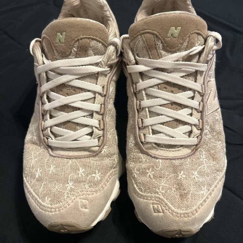 New Balance Flower Stitch WA790REY Cream Running Sneakers Women’s Size 7 #326